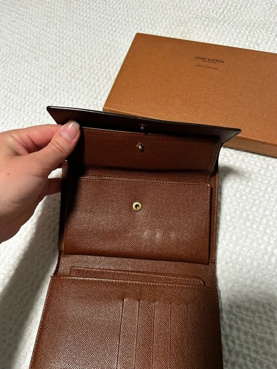 Louis Vuitton Porte-Tresor Monogram Canvas Wallet - Picture 8 of 16